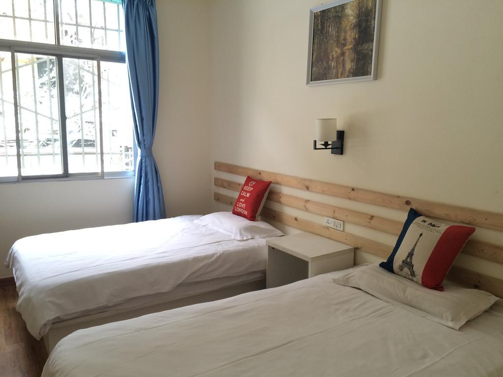 Xi'An Rainbow Youth Hotel מראה חיצוני תמונה