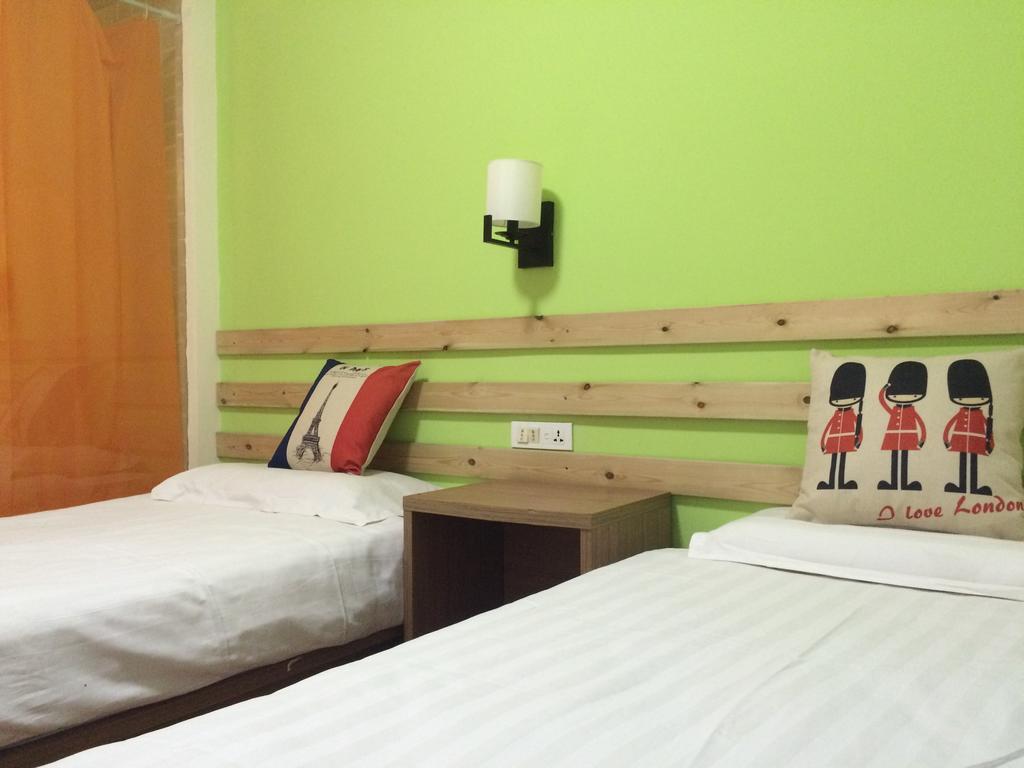 Xi'An Rainbow Youth Hotel מראה חיצוני תמונה