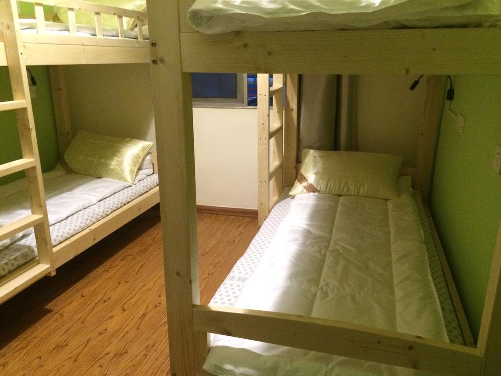 Xi'An Rainbow Youth Hotel מראה חיצוני תמונה