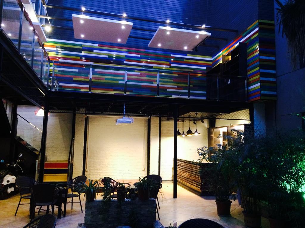 Xi'An Rainbow Youth Hotel מראה חיצוני תמונה