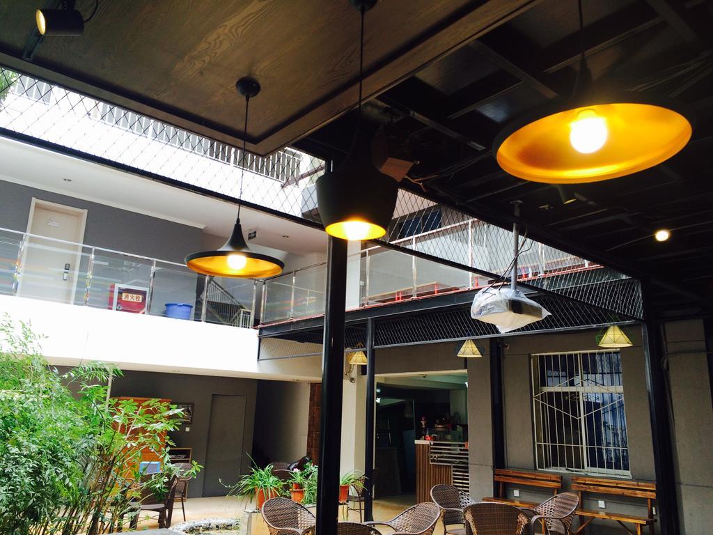 Xi'An Rainbow Youth Hotel מראה חיצוני תמונה