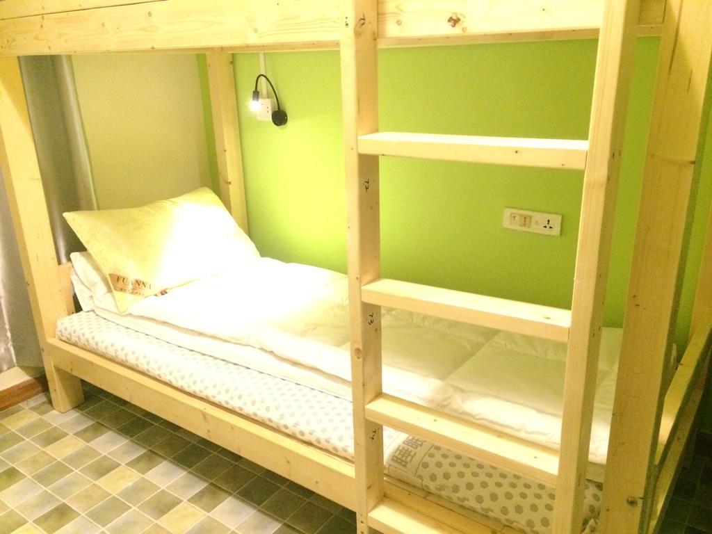 Xi'An Rainbow Youth Hotel מראה חיצוני תמונה