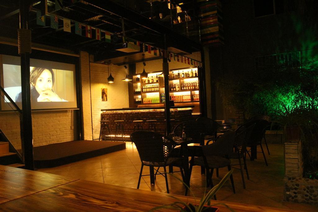 Xi'An Rainbow Youth Hotel מראה חיצוני תמונה