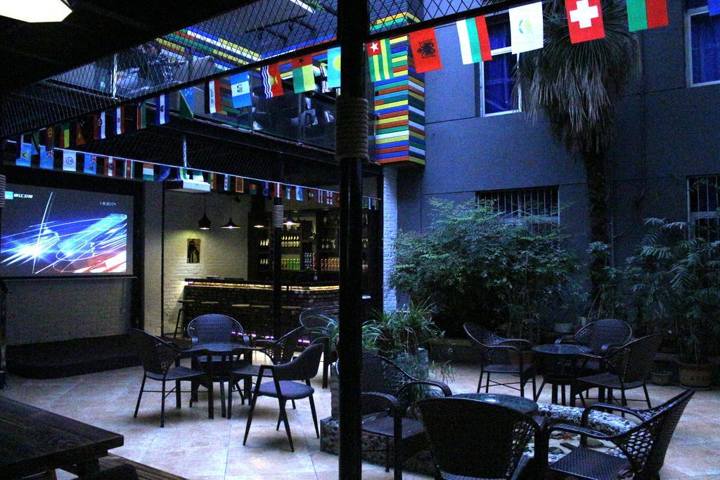 Xi'An Rainbow Youth Hotel מראה חיצוני תמונה