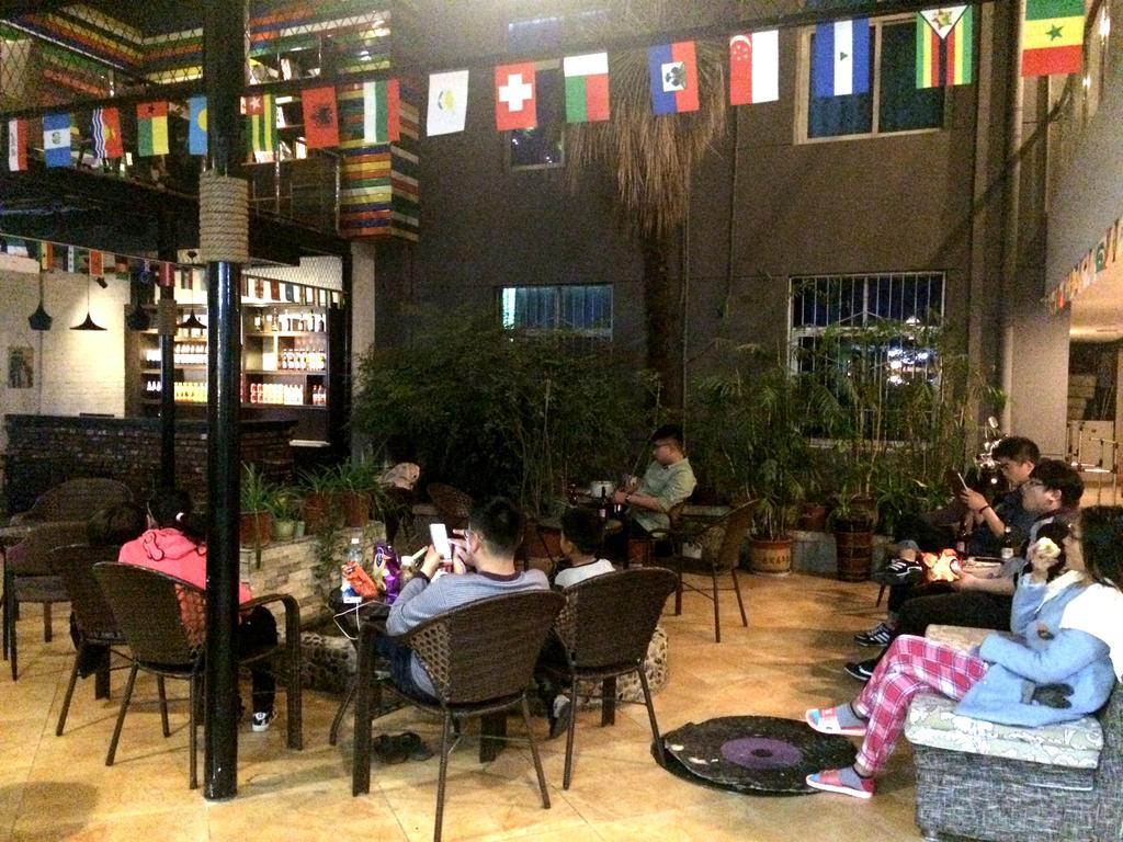 Xi'An Rainbow Youth Hotel מראה חיצוני תמונה