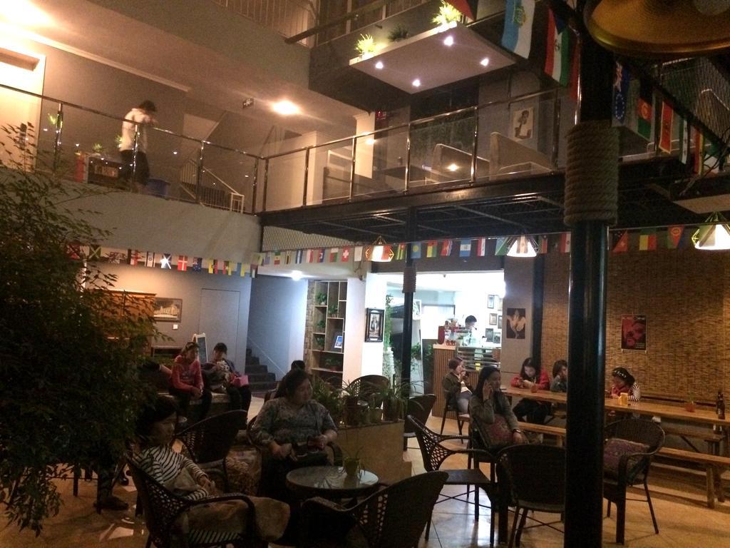 Xi'An Rainbow Youth Hotel מראה חיצוני תמונה